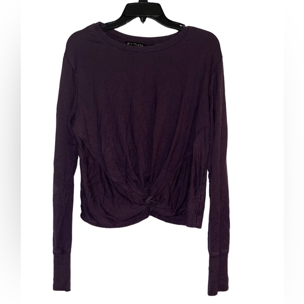 Woman’s Athleta Twist Front Long Sleeve Top Size M